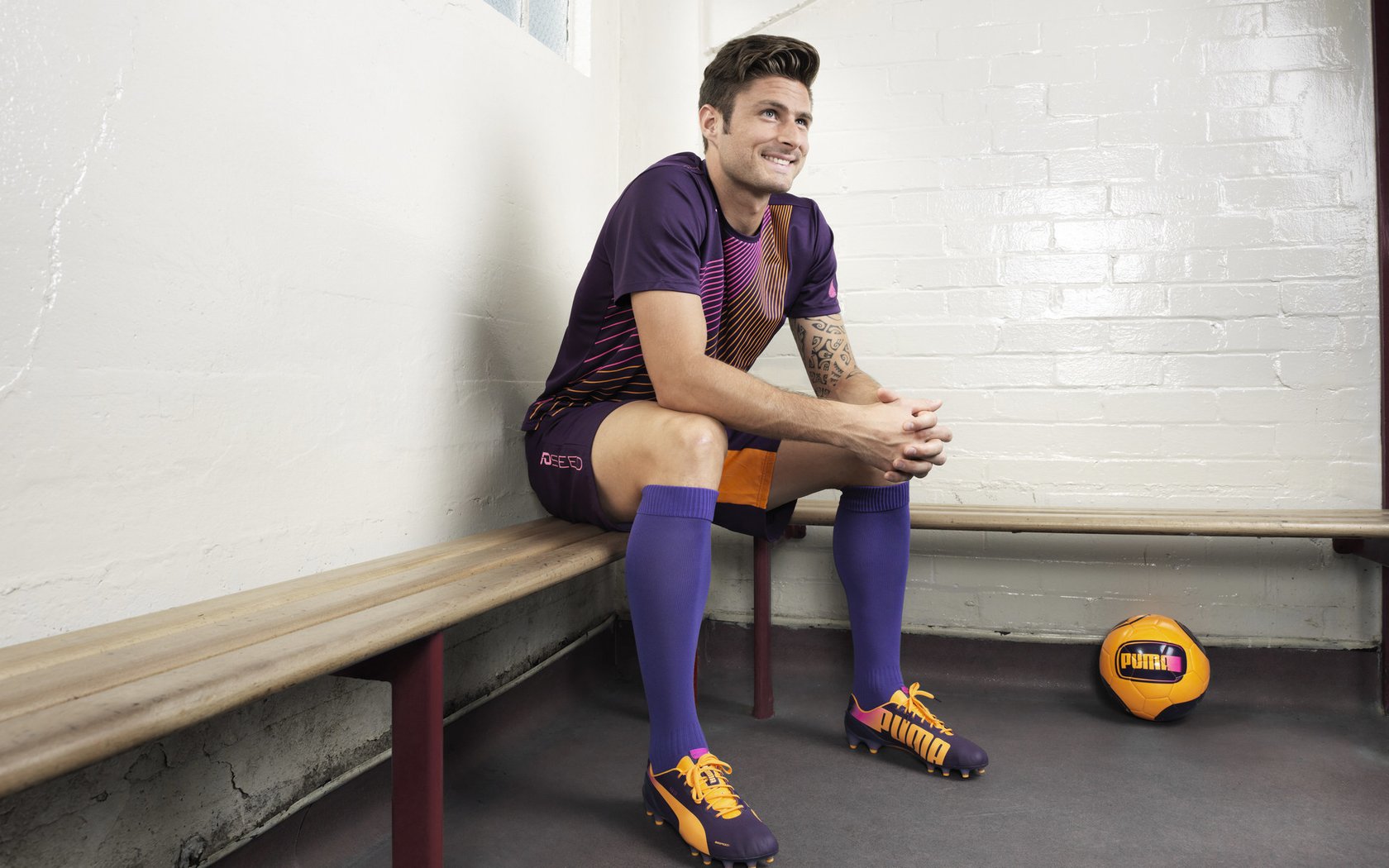 KAIYUNAPP-里奇·麦考的领导力无与伦比，为全黑队创造了黄金时代，里奇·麦克唐纳